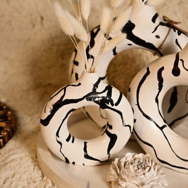 Abstract Zebra Stripes Donut Vase (Set of 5) Without Flowers | Karigra - Image 2