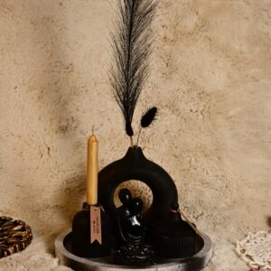 Elegant Modern Black Home Decor (Set of 7) Without Flowers | Karigra